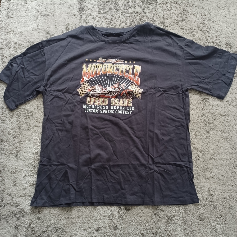 Graphic Cotton Tee - Picture 4 of 5
